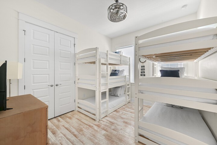 Prominence on 30A by Panhandle Getaways