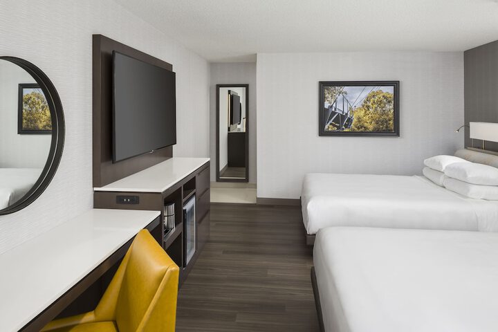 Room 10 of 48