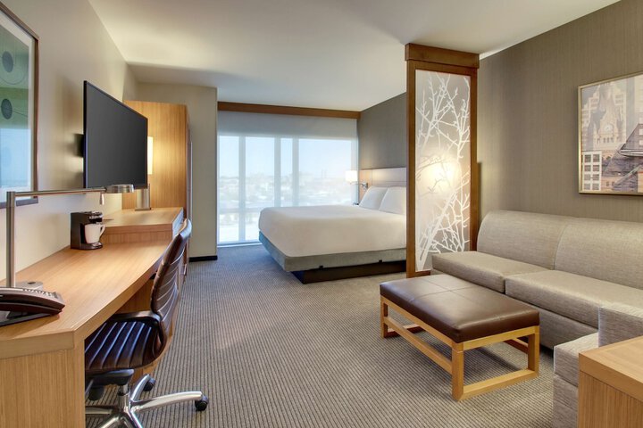 Room 50 of 113