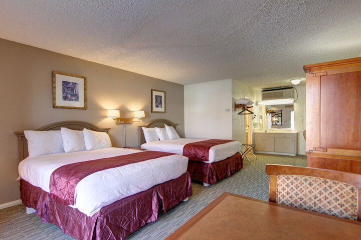Room 14 of 38