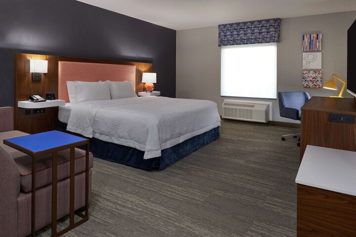 Room 19 of 33