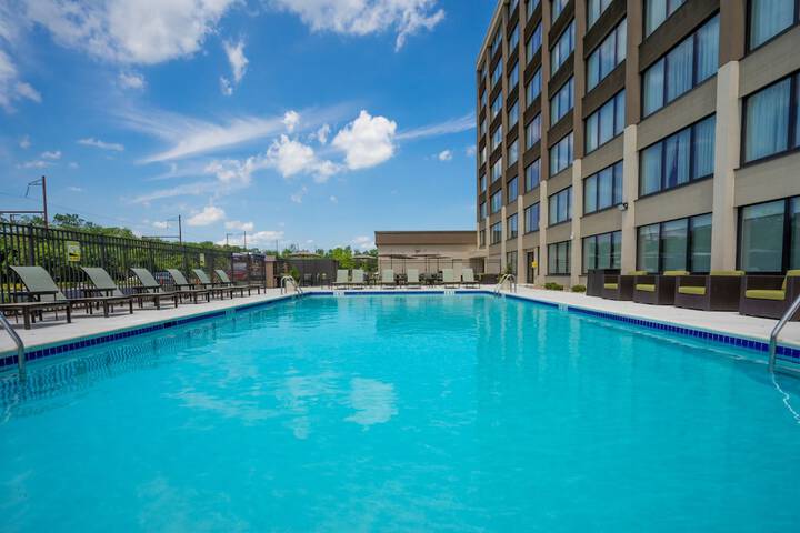 Pool 16 of 59