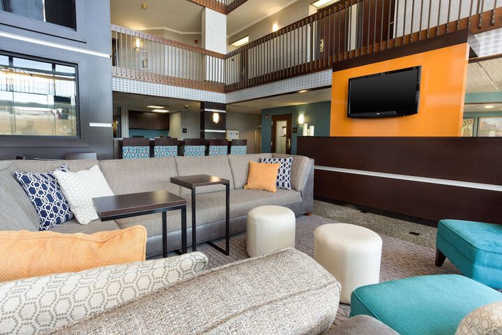 Hotel Interior 7 of 42