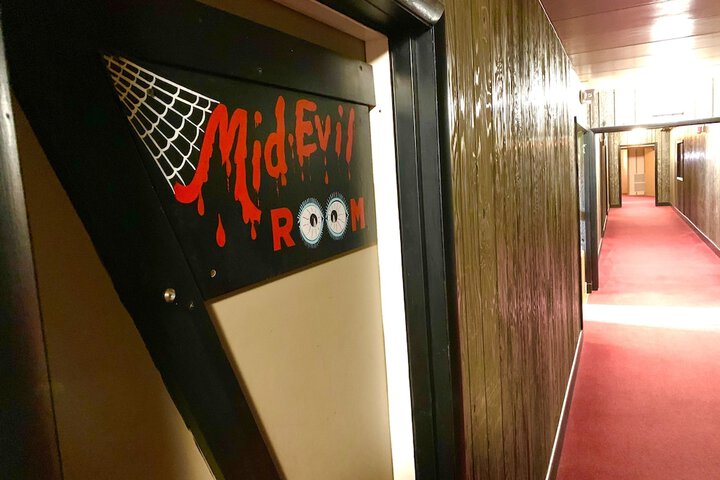 Room 162 of 334