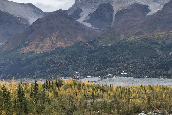 Wrangell Mountain Lodge