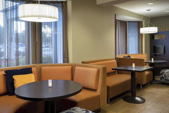 Courtyard Houston Sugar Land / Stafford