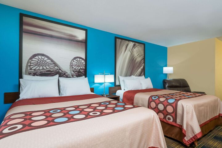 Room 5 of 22