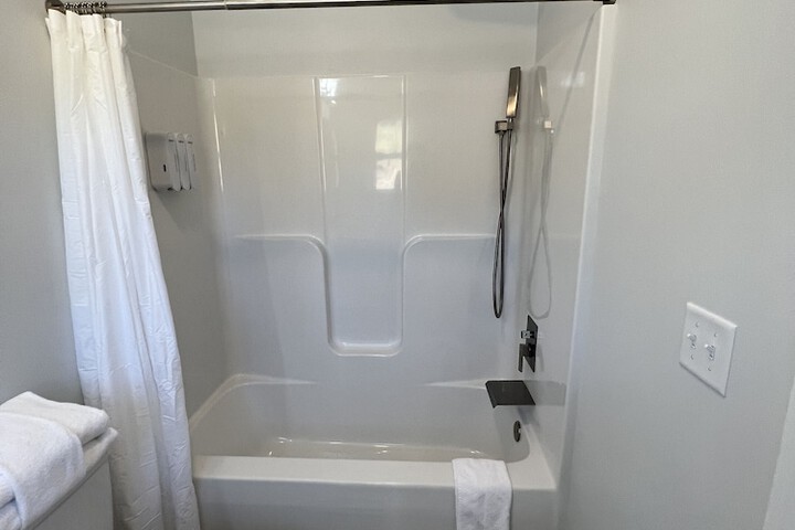 SKYLARANNA Resort & Spa