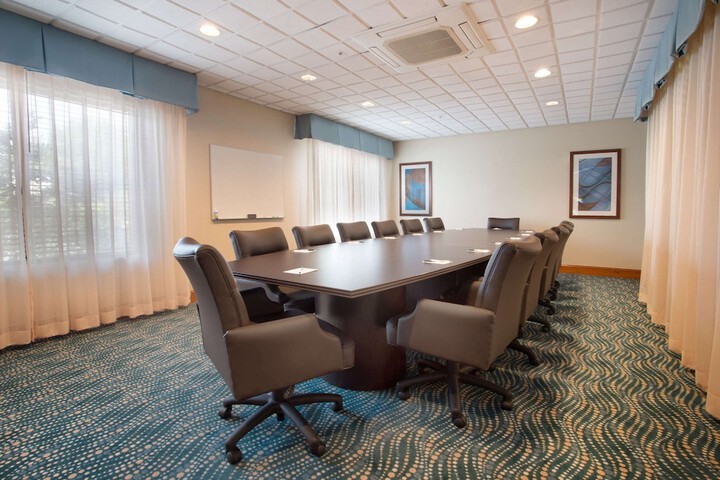 Wingate by Wyndham Raleigh South / Garner