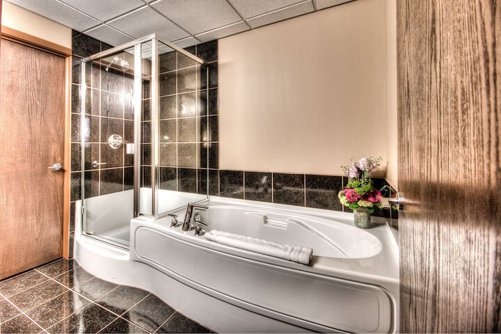 Podollan Inn & Spa Grande Prairie