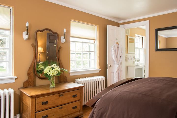 Room 12 of 43