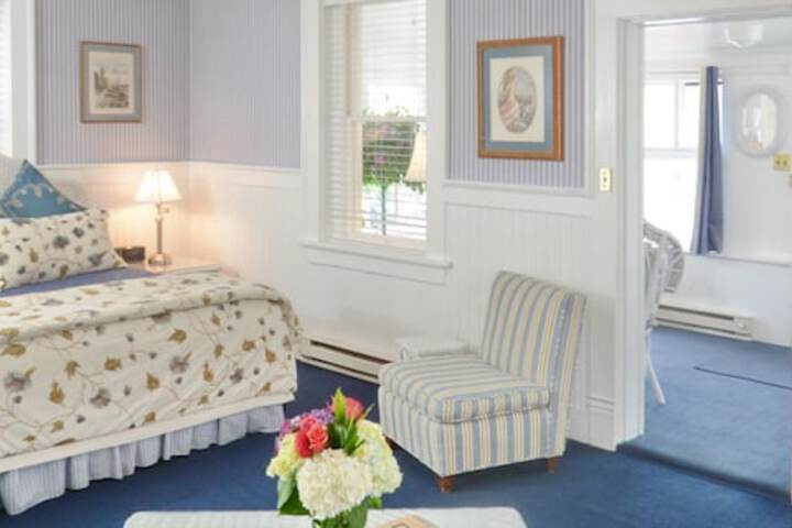Room 27 of 67