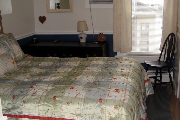 Room 26 of 39