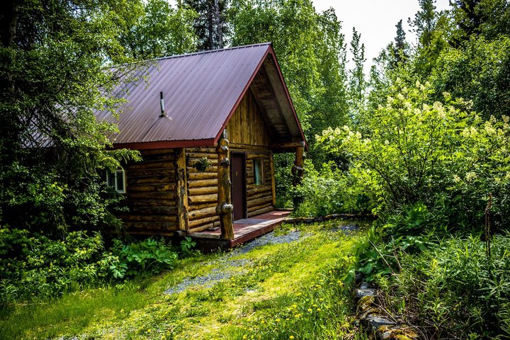 Midnight Sun Log Cabins