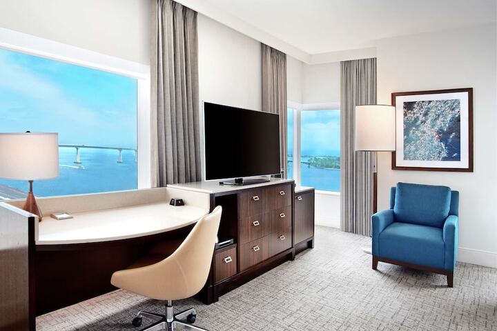 Room 73 of 175