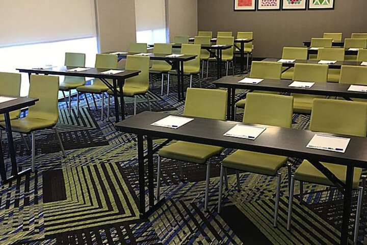 HOLIDAY INN EXPRESS & SUITES REIDSVILLE by IHG