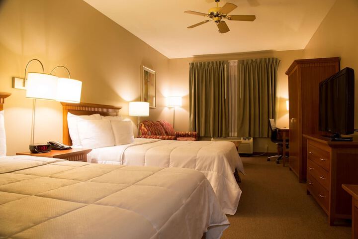 Room 35 of 49
