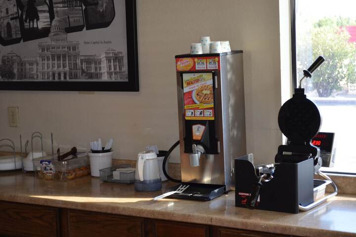 Breakfast/Coffee Service 15 of 16