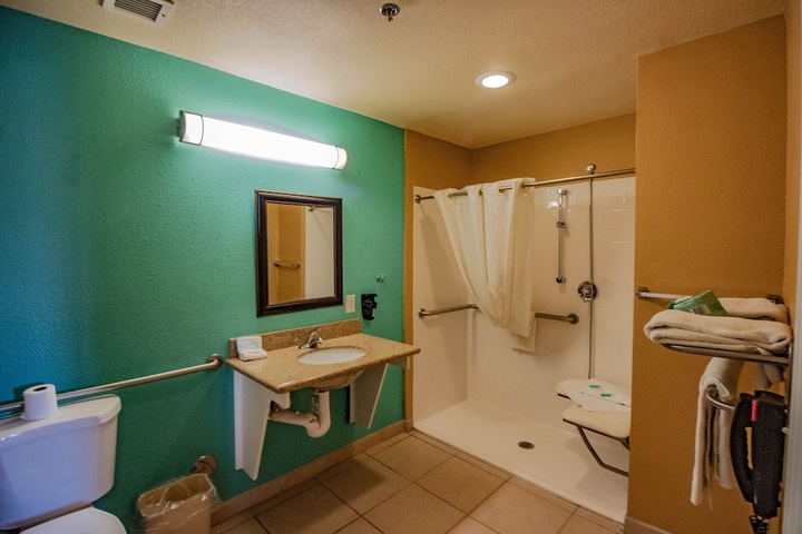 Room 44 of 59