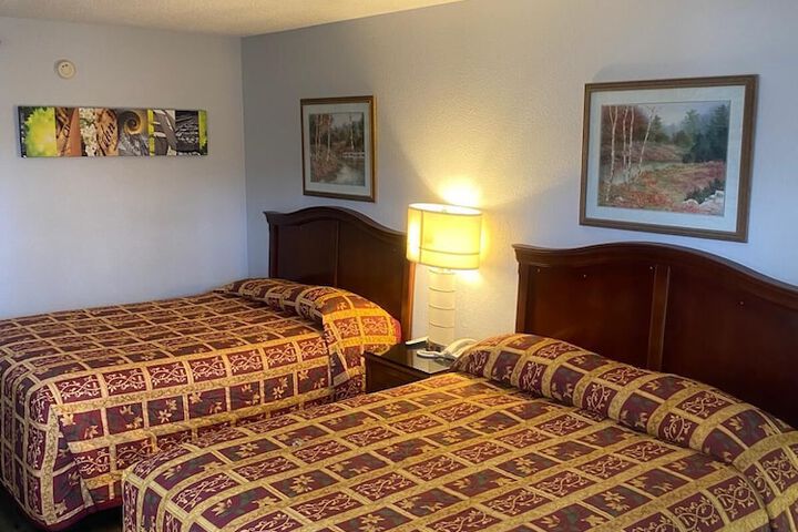 Room 15 of 15