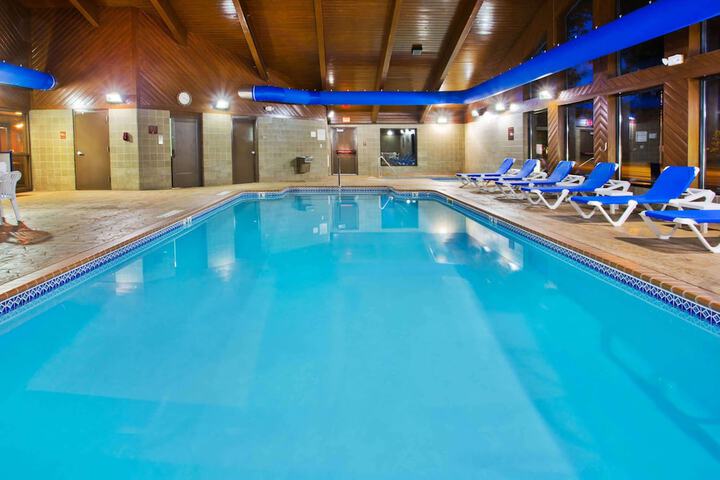 Pool 3 of 44
