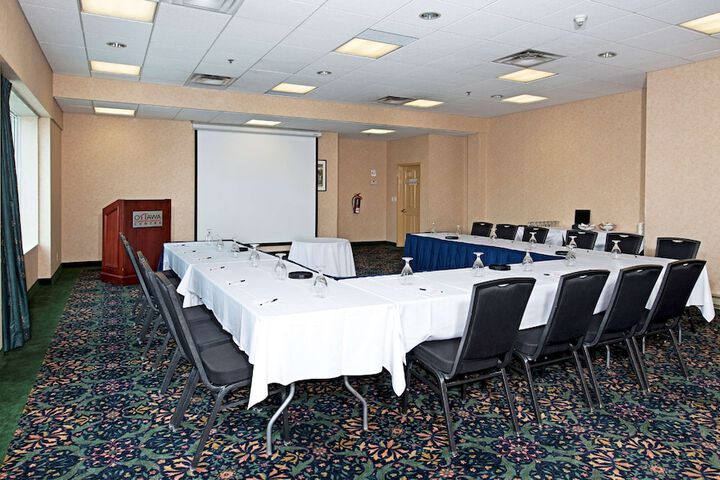 Hampton Inn by Hilton Ottawa
