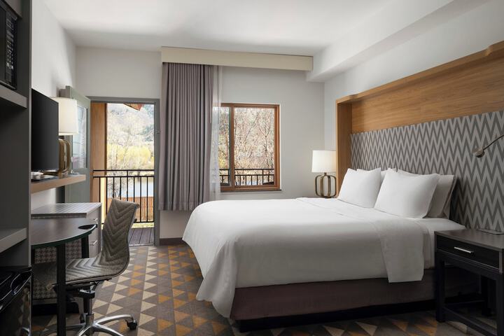 Holiday Inn Steamboat Springs by IHG