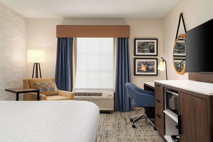 Room 20 of 33