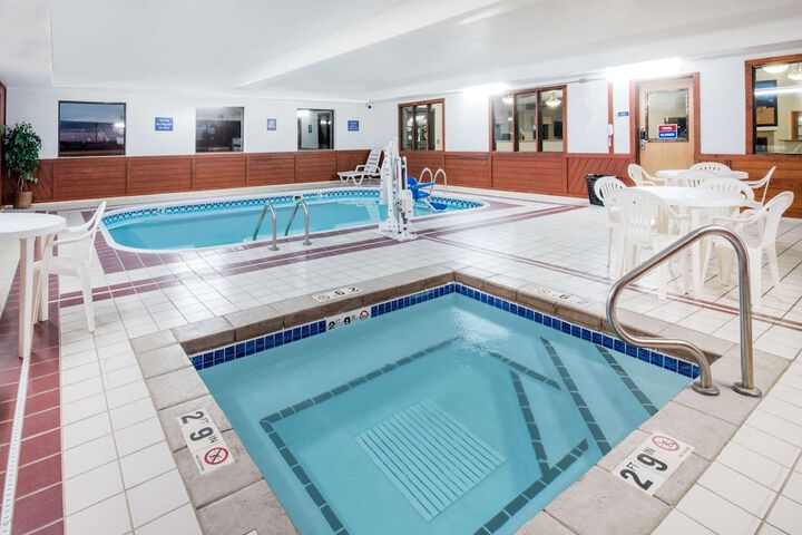 Pool 2 of 27