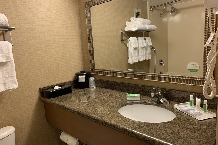 Room 46 of 57