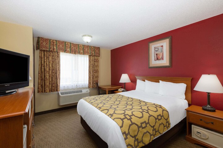 Room 14 of 17
