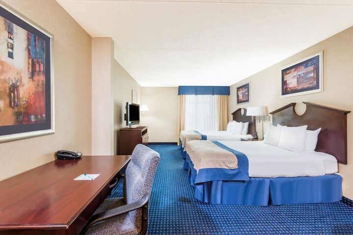 Room 21 of 34
