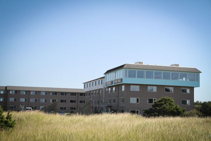 Hotel 8 of 147