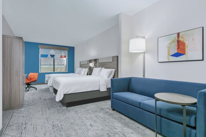 Holiday Inn Express Hotel & Suites Winnie by IHG