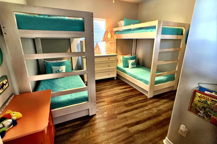 A Silver Lining 4 Br Home