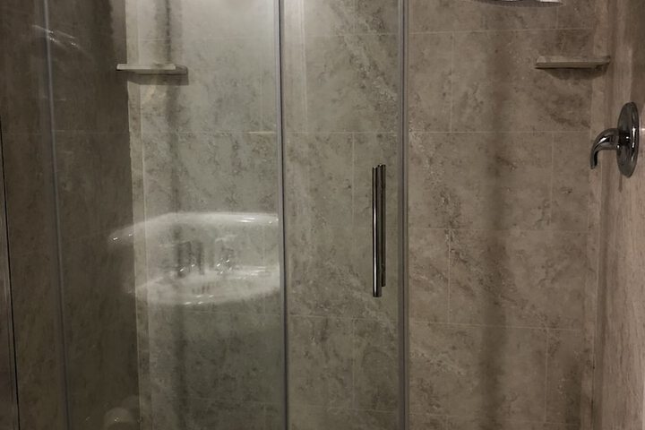 Room 48 of 105