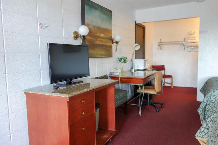 Room 19 of 43