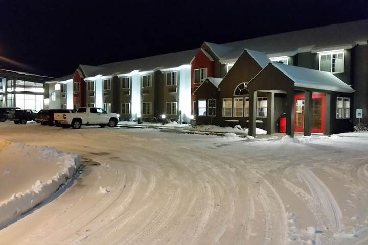 Hotel Ruby Ponderay / Sandpoint