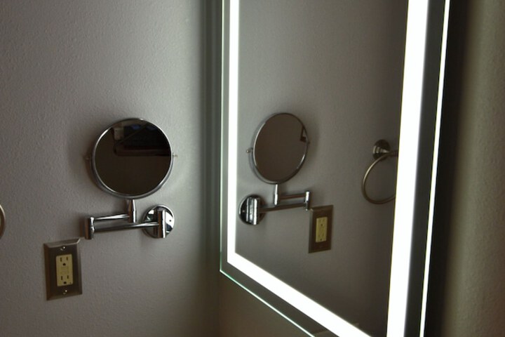 Room 21 of 48