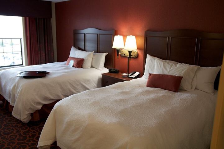 Hampton Inn & Suites Watertown