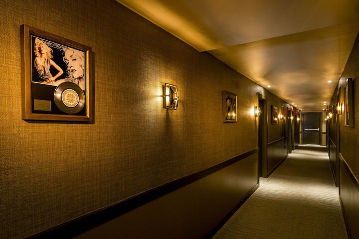 Hotel Interior 14 of 136