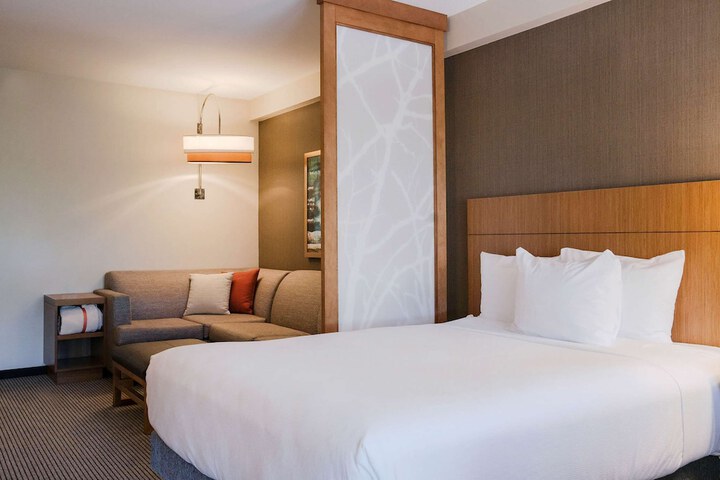 Hyatt Place Buffalo / Amherst