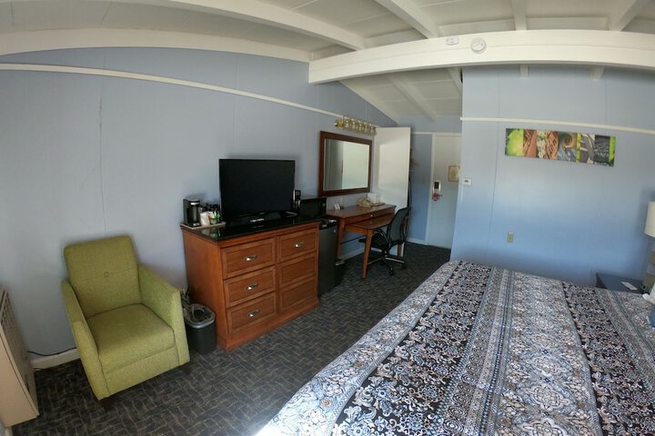 Room 26 of 57