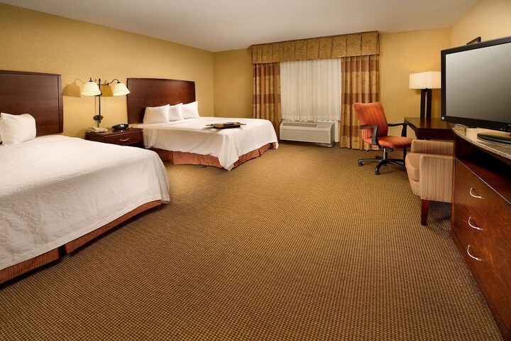 Room 12 of 30