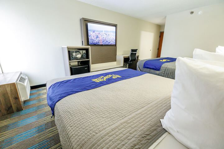 Room 20 of 38