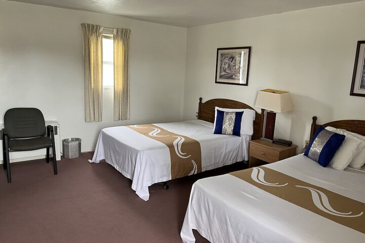 Room 13 of 30