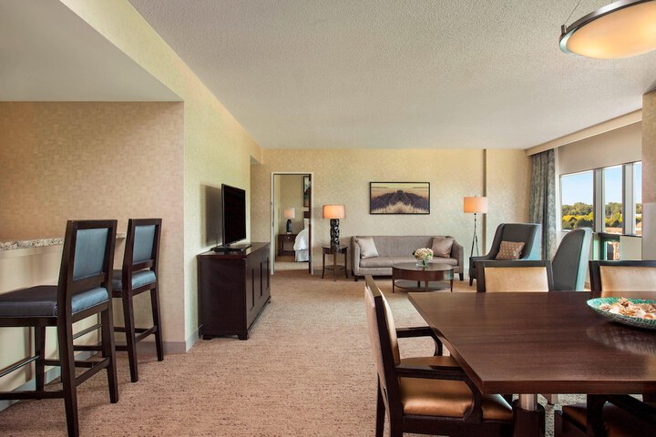 Room 33 of 56