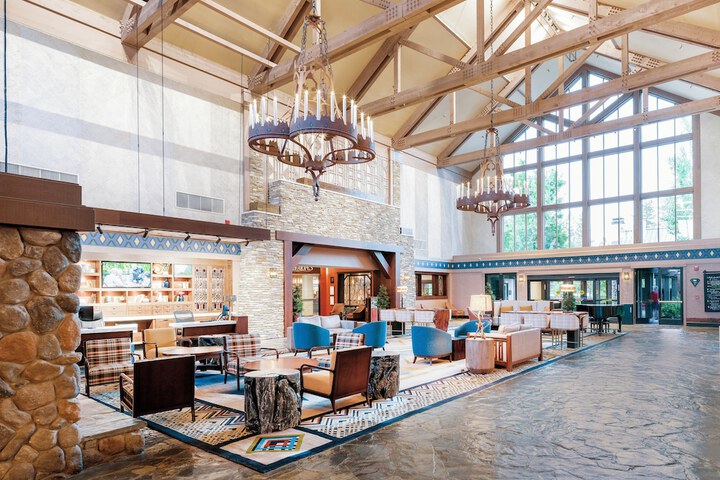 Hotel Interior 58 of 181
