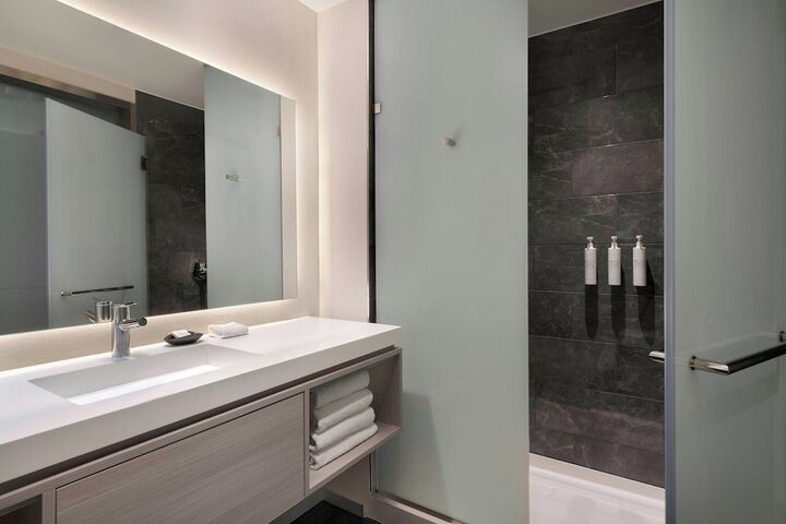 Ac Hotel Bentonville