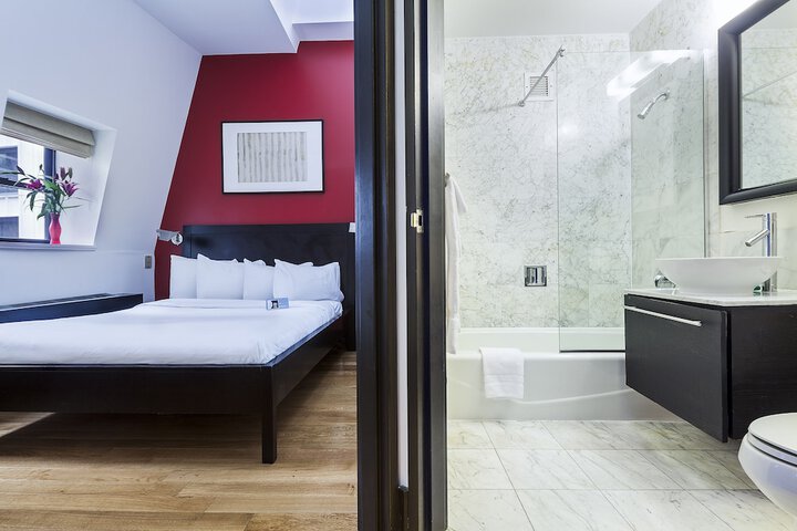 Room 19 of 37